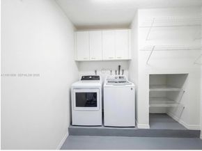 1145 W Lake St, Hollywood FL 33019