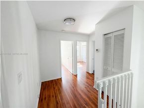 1145 W Lake St, Hollywood FL 33019