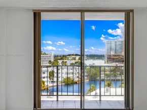 6900 Bay Dr 7E, Miami Beach FL 33141