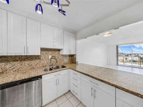 6900 Bay Dr 7E, Miami Beach FL 33141