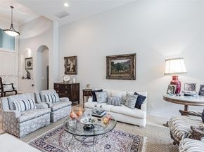 10221 Blue Palm St, Plantation FL 33324