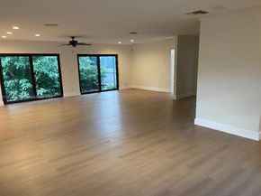 6205 Jacaranda Cir, Tamarac FL 33319