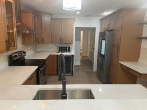6205 Jacaranda Cir, Tamarac FL 33319