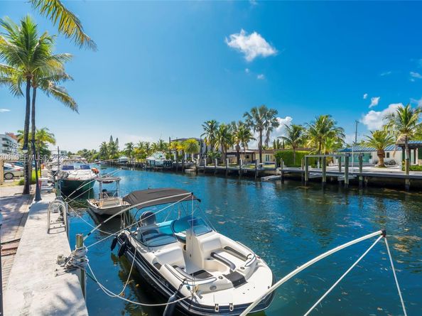 2350 NE 135th St 1510, North Miami FL 33181