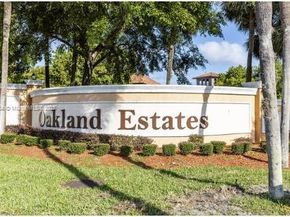 3990 NW 42nd Ave 311, Lauderdale Lakes FL 33319