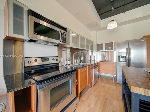 10 SW South River Dr 708, Miami FL 33130