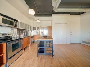 10 SW South River Dr 708, Miami FL 33130