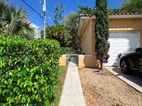 2715 Galiano St, Coral Gables FL 33134