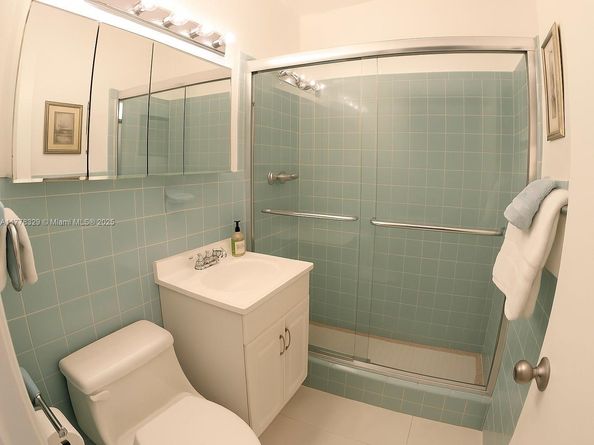 2715 Galiano St, Coral Gables FL 33134