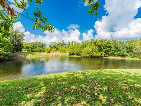 Undisclosed Address #A11822439, Boca Raton FL 33498