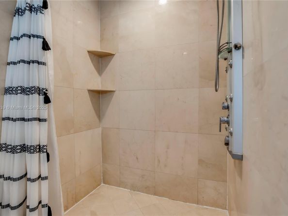 Undisclosed Address #A11822439, Boca Raton FL 33498