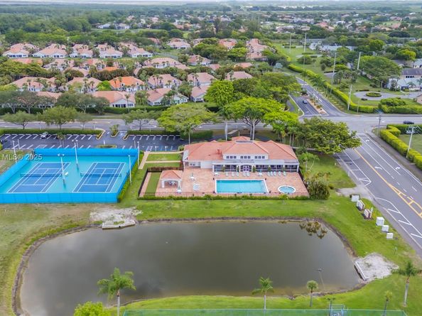 Undisclosed Address #A11822439, Boca Raton FL 33498