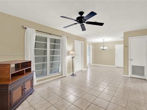 18225 SW 94th Ave, Palmetto Bay FL 33157