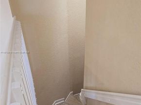 3020 Laurel Ridge Cir, Riviera Beach FL 33404