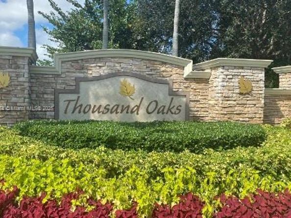 3020 Laurel Ridge Cir, Riviera Beach FL 33404