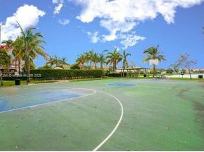3020 Laurel Ridge Cir, Riviera Beach FL 33404