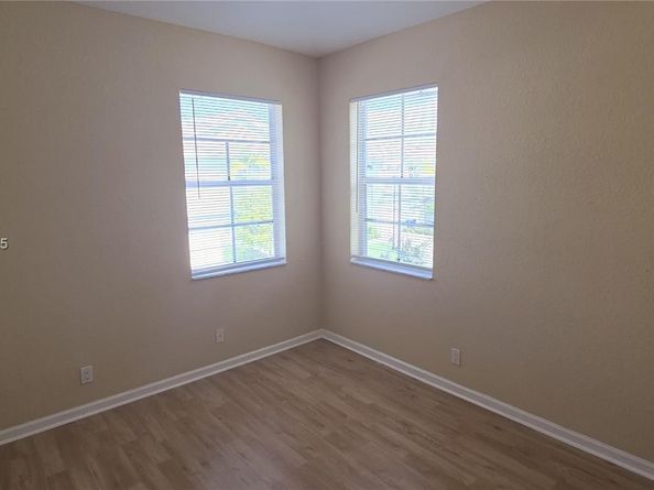3020 Laurel Ridge Cir, Riviera Beach FL 33404