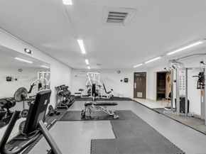 117 Royal Park Dr 3F, Oakland Park FL 33309