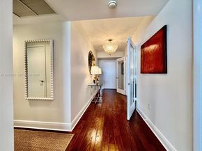 1850 S Ocean Dr 1004, Hallandale Beach FL 33009