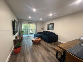 3642 NE 171st St 307, North Miami Beach FL 33160