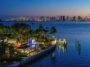 5940 N Bay Rd, Miami Beach FL 33140