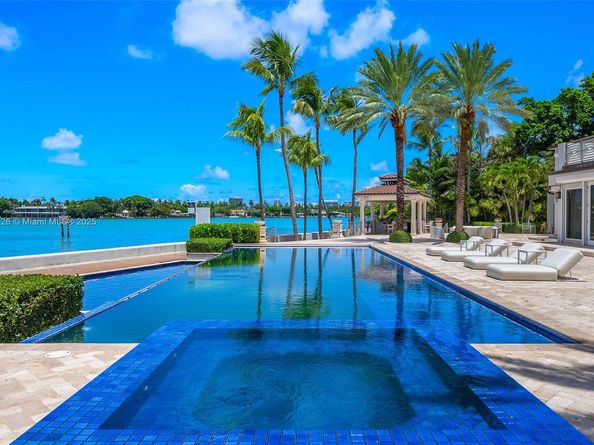 5940 N Bay Rd, Miami Beach FL 33140