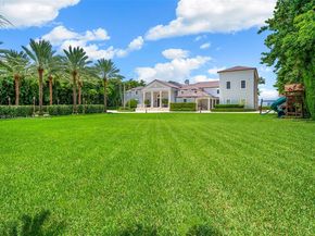 5940 N Bay Rd, Miami Beach FL 33140