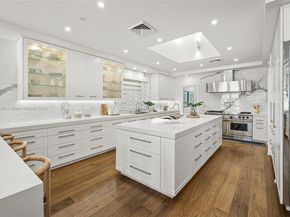 5940 N Bay Rd, Miami Beach FL 33140