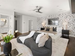 5940 N Bay Rd, Miami Beach FL 33140