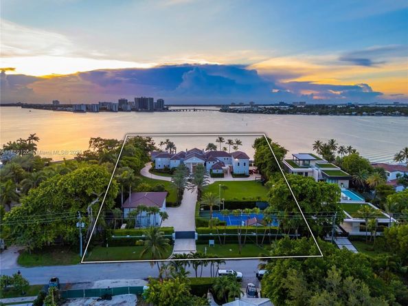 5940 N Bay Rd, Miami Beach FL 33140