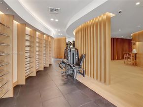 2678 Tigertail Av 515, Miami FL 33133