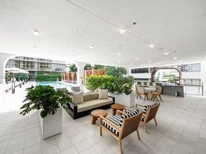 2678 Tigertail Av 515, Miami FL 33133