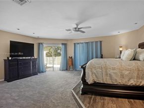 1031 SW 91st Ave, Plantation FL 33324