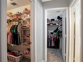1031 SW 91st Ave, Plantation FL 33324