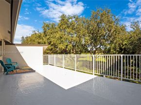 1031 SW 91st Ave, Plantation FL 33324