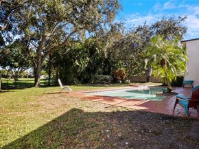 1031 SW 91st Ave, Plantation FL 33324