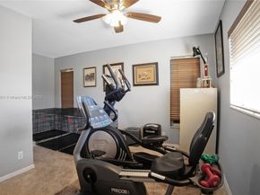 1031 SW 91st Ave, Plantation FL 33324