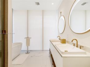2678 Tigertail Ave 302, Coconut Grove FL 33133
