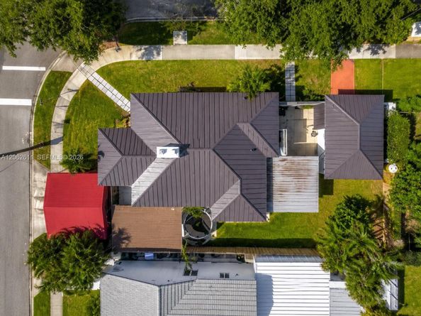 1575 SW 15th St, Miami FL 33145