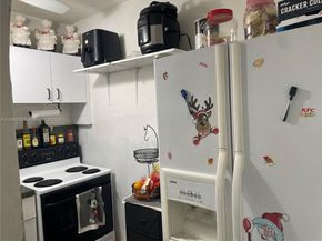 404 NW 23rd Ct, Miami FL 33125