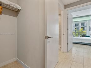 3900 Biscayne Blvd N819, Miami FL 33137