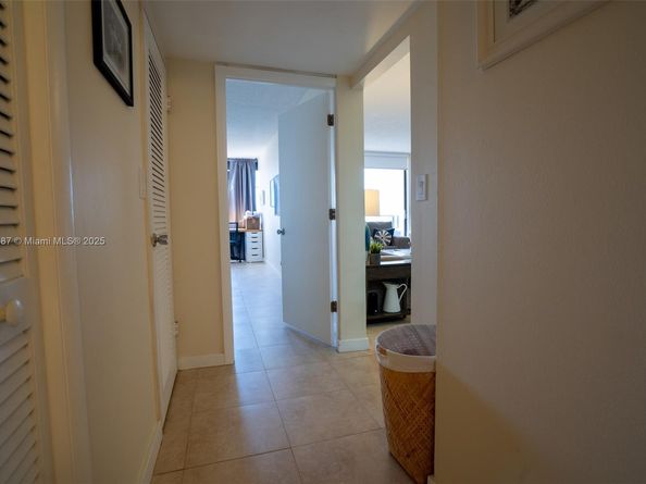 500 Three Islands Blvd 1008, Hallandale Beach FL 33009