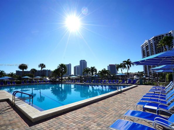 500 Three Islands Blvd 1008, Hallandale Beach FL 33009