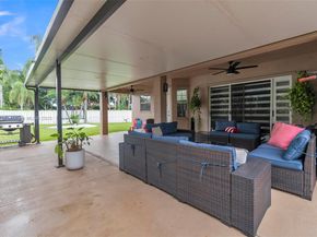 362 Bridgeton Rd, Weston FL 33326