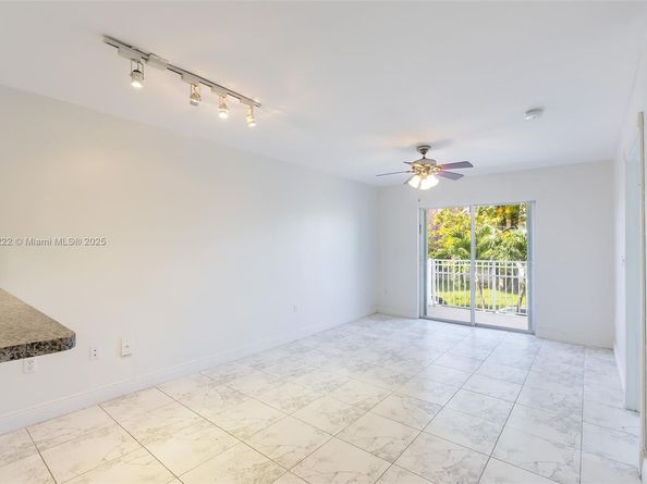 1060 NW 7th St 101, Miami FL 33136