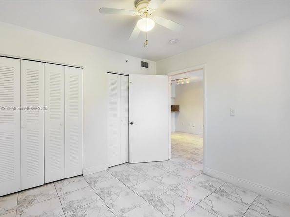 1060 NW 7th St 101, Miami FL 33136
