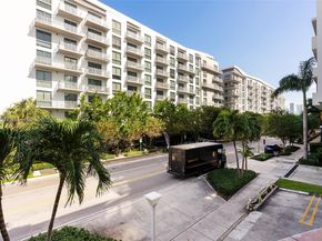 1060 NW 7th St 101, Miami FL 33136