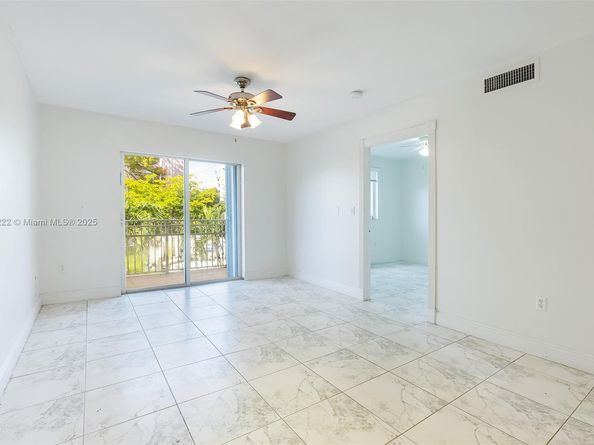 1060 NW 7th St 101, Miami FL 33136