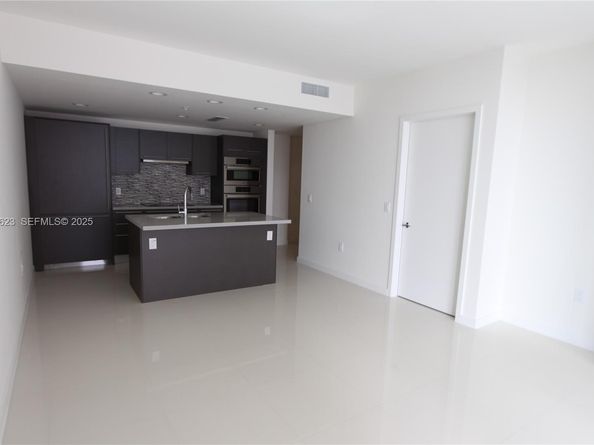 7875 NW 107th Ave 519, Doral FL 33178