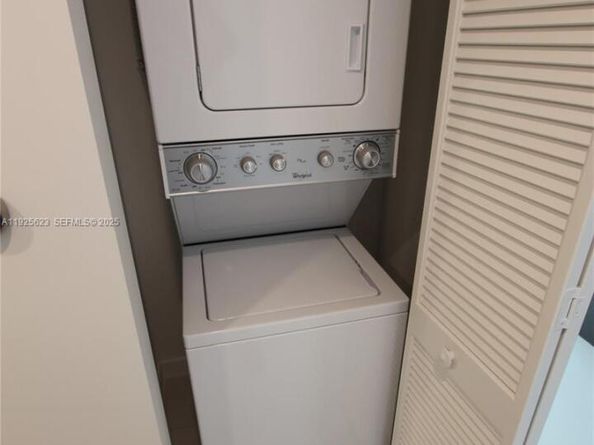 7875 NW 107th Ave 519, Doral FL 33178